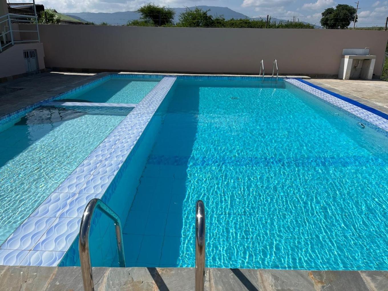 1 Bedroom Fully Furnished Luxurious Apartment Voi Town Eksteriør billede